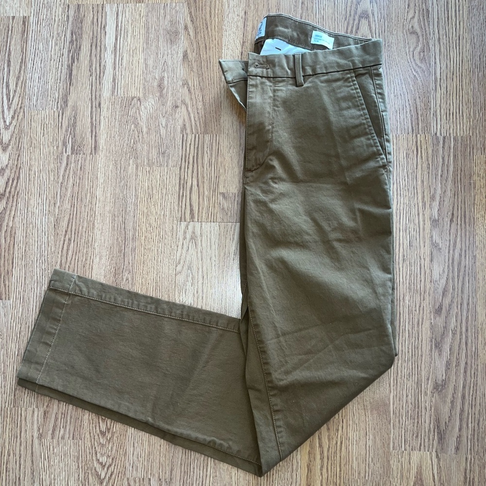 GAP Pants